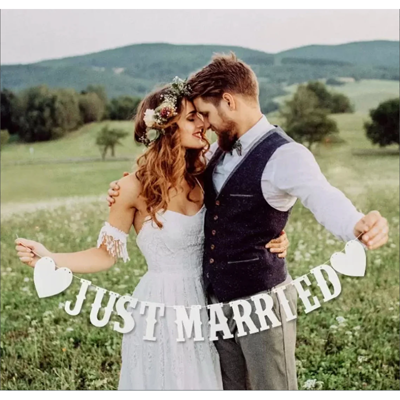 JUST MARRIED Wedding Banner Se - Car Accessories Banner reseña y precio