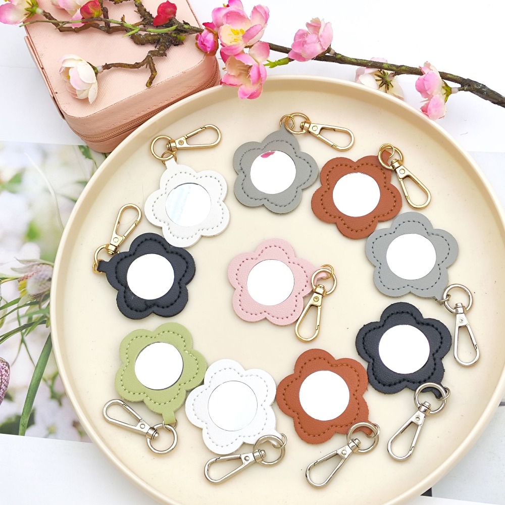 Flower Petal Shaped Mirror Bag - Car Accessories Mirror Hanging reseña y precio